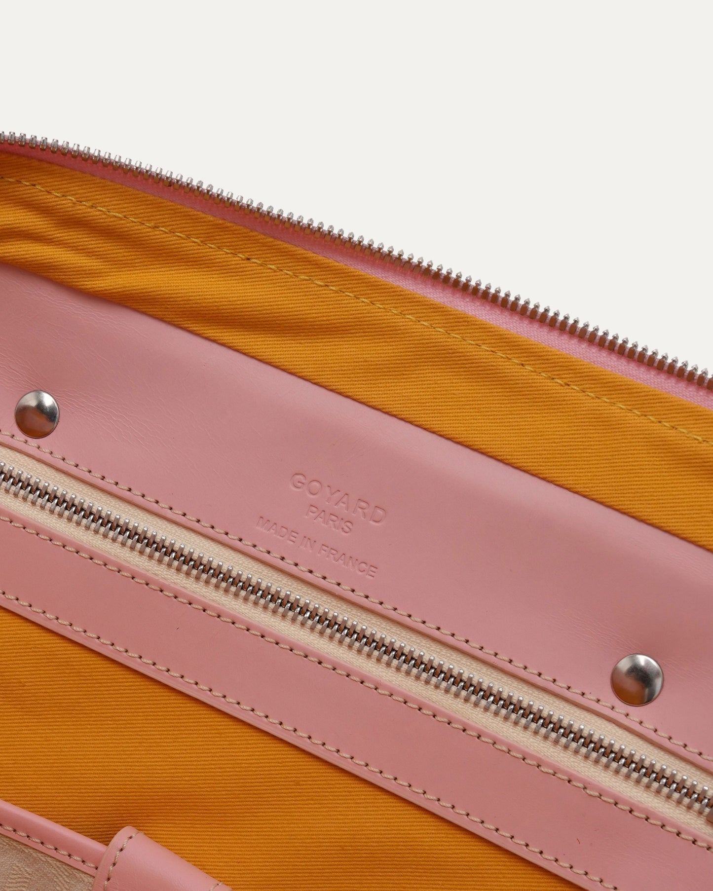 Ambassade MM Document Case