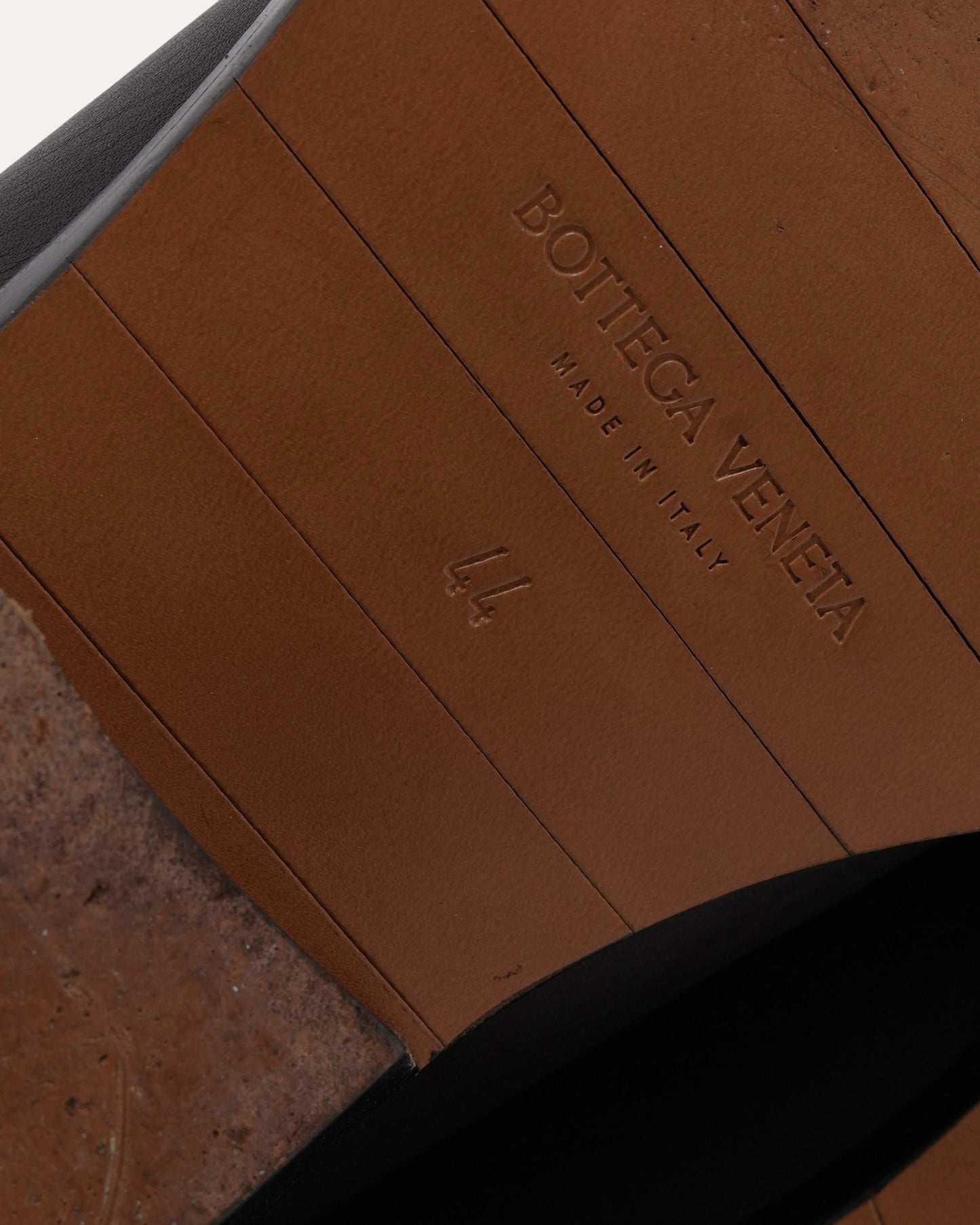 The Lean Chelsea Boots