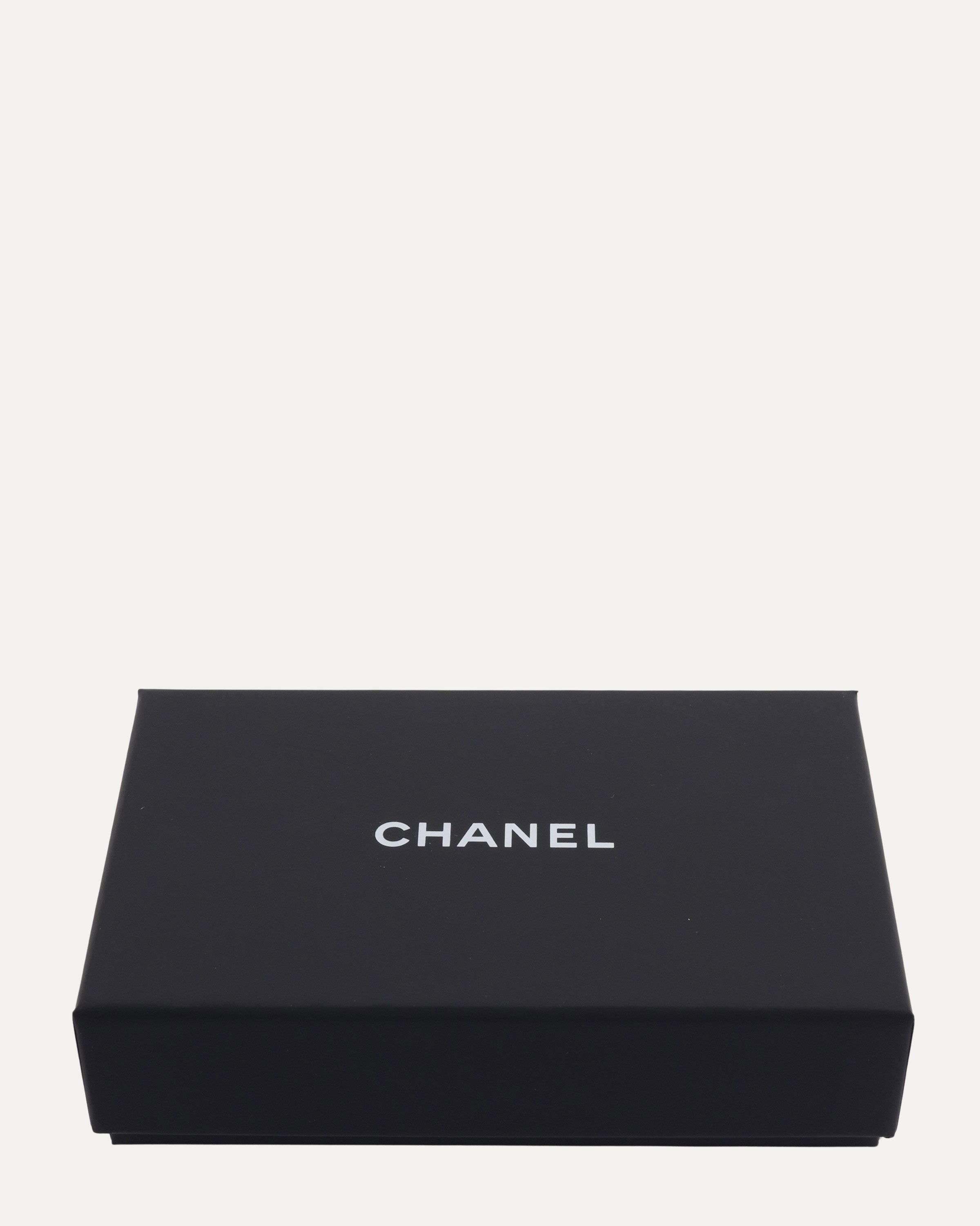 Chanel Crocodile Embossed Card Holder – Justin Reed