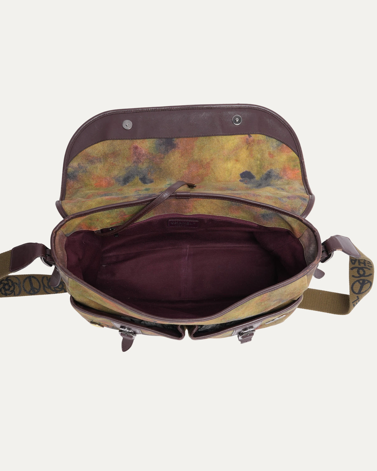 Washed Toile Graffiti On The Pavements Large Messenger Bag