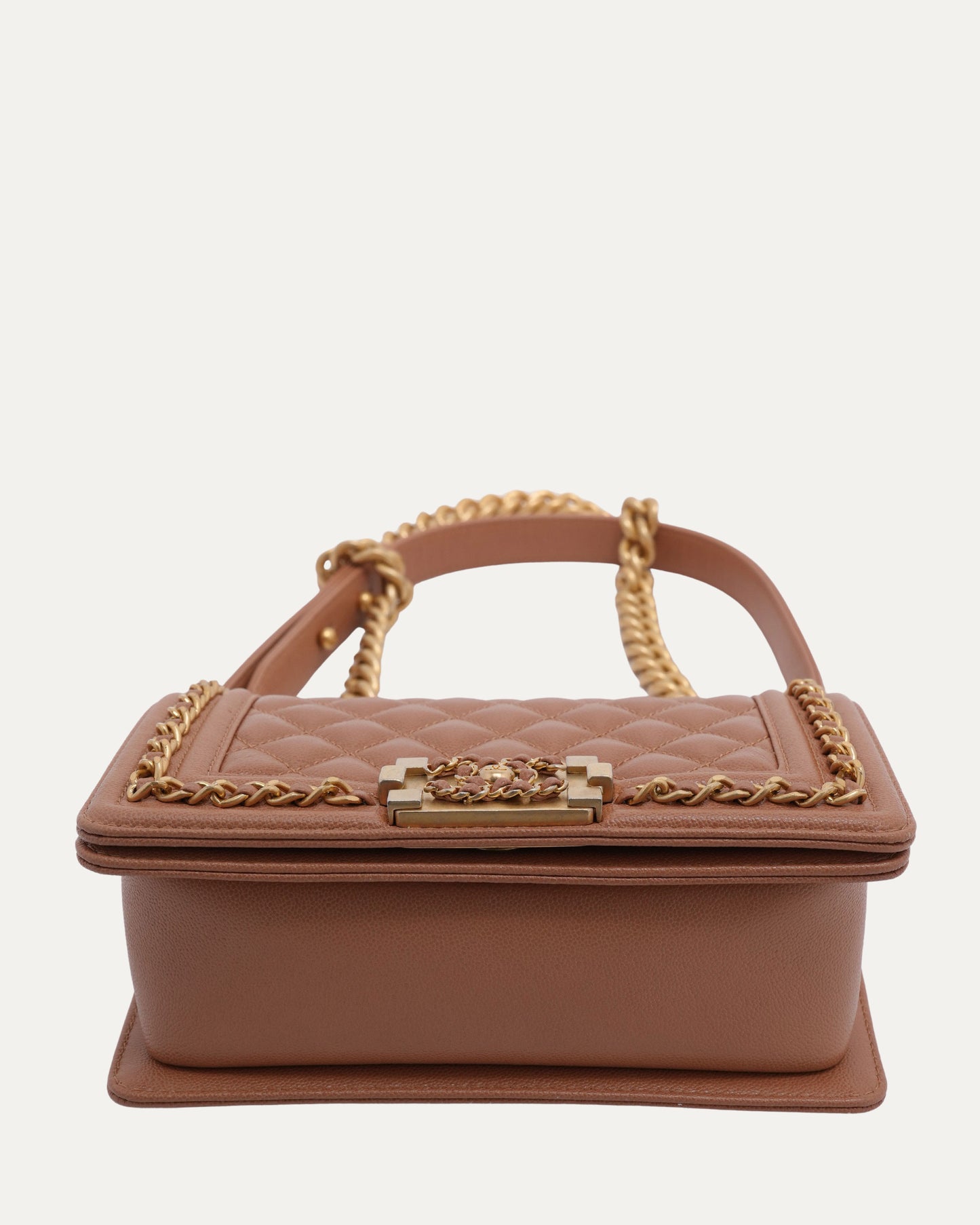 Small Chain Around Quilted Boy Bag