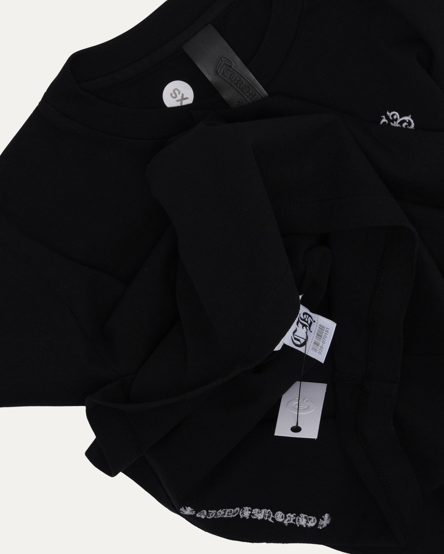 Heavyweight Embroidered Dagger Long Sleeve T-Shirt