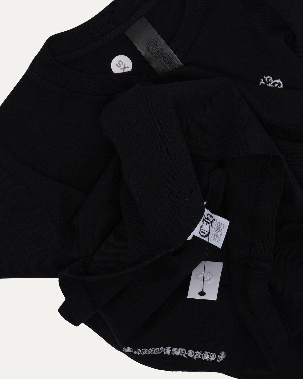 Heavyweight Embroidered Dagger Long Sleeve T-Shirt