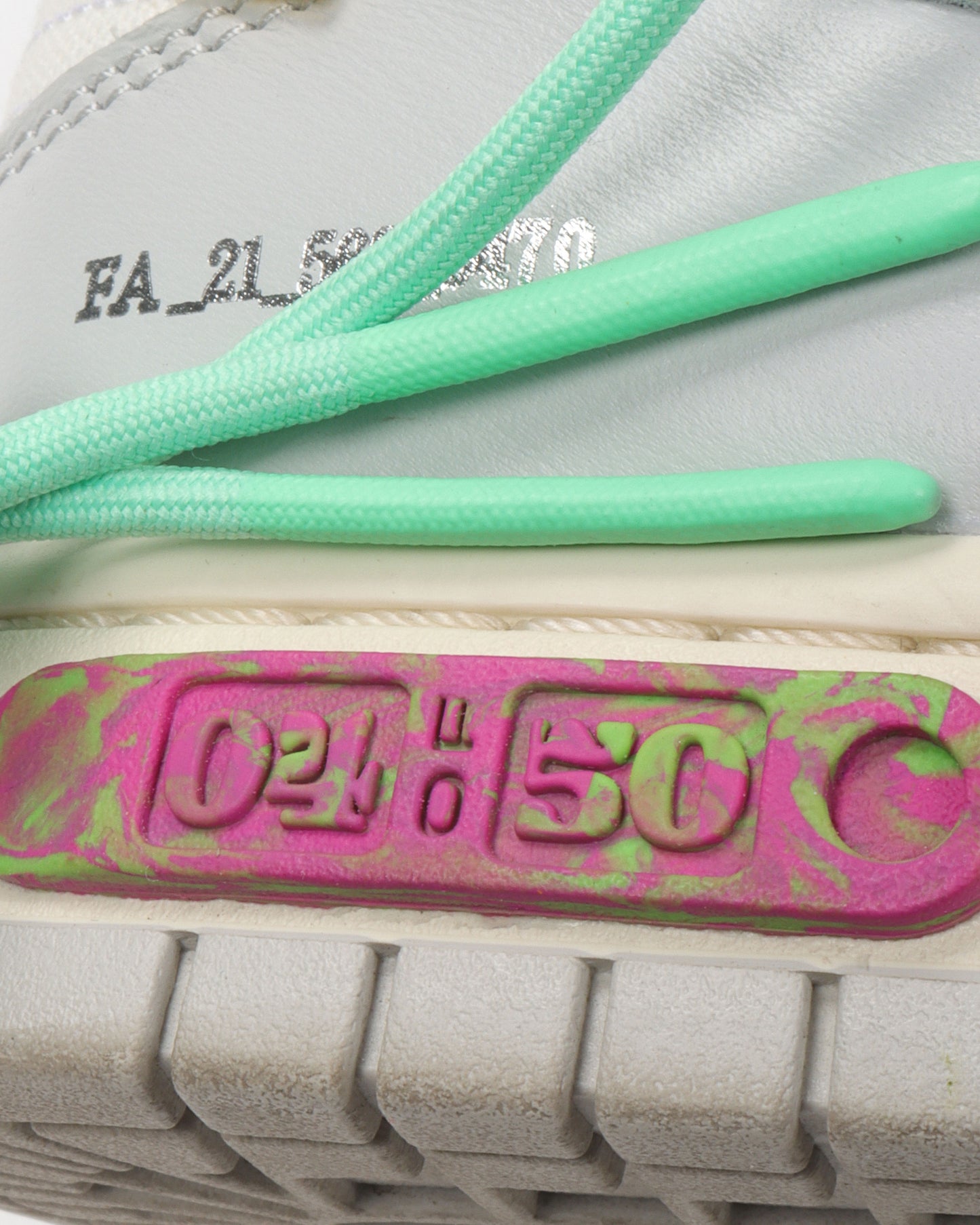 Off-White Dunk Low Lot 04