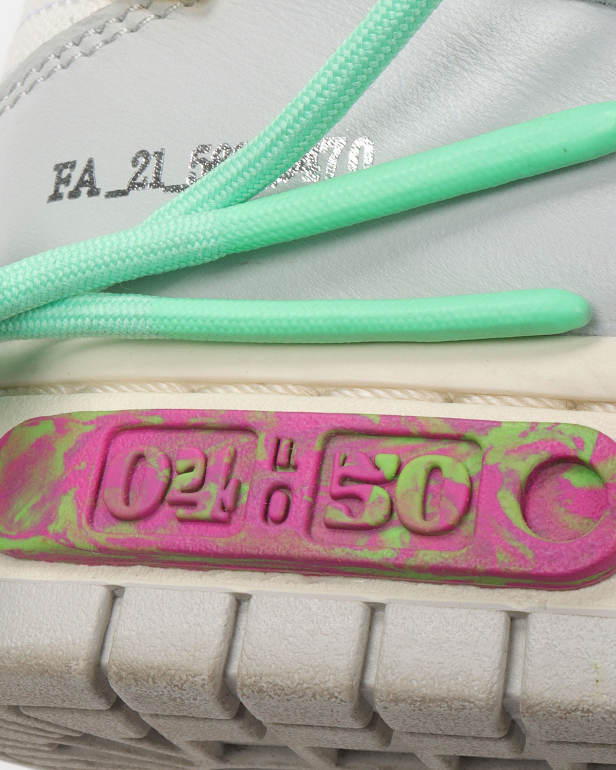 Off-White Dunk Low Lot 04