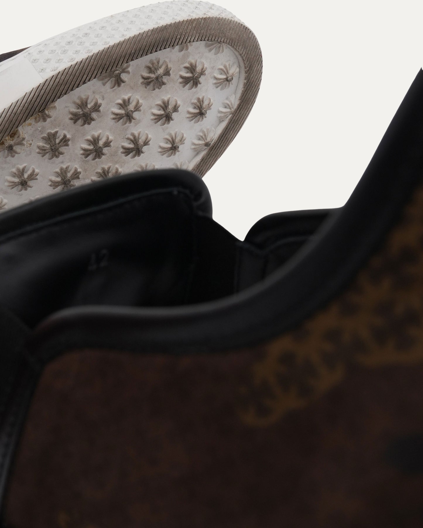 Camouflage Dagger Slip On Sneakers