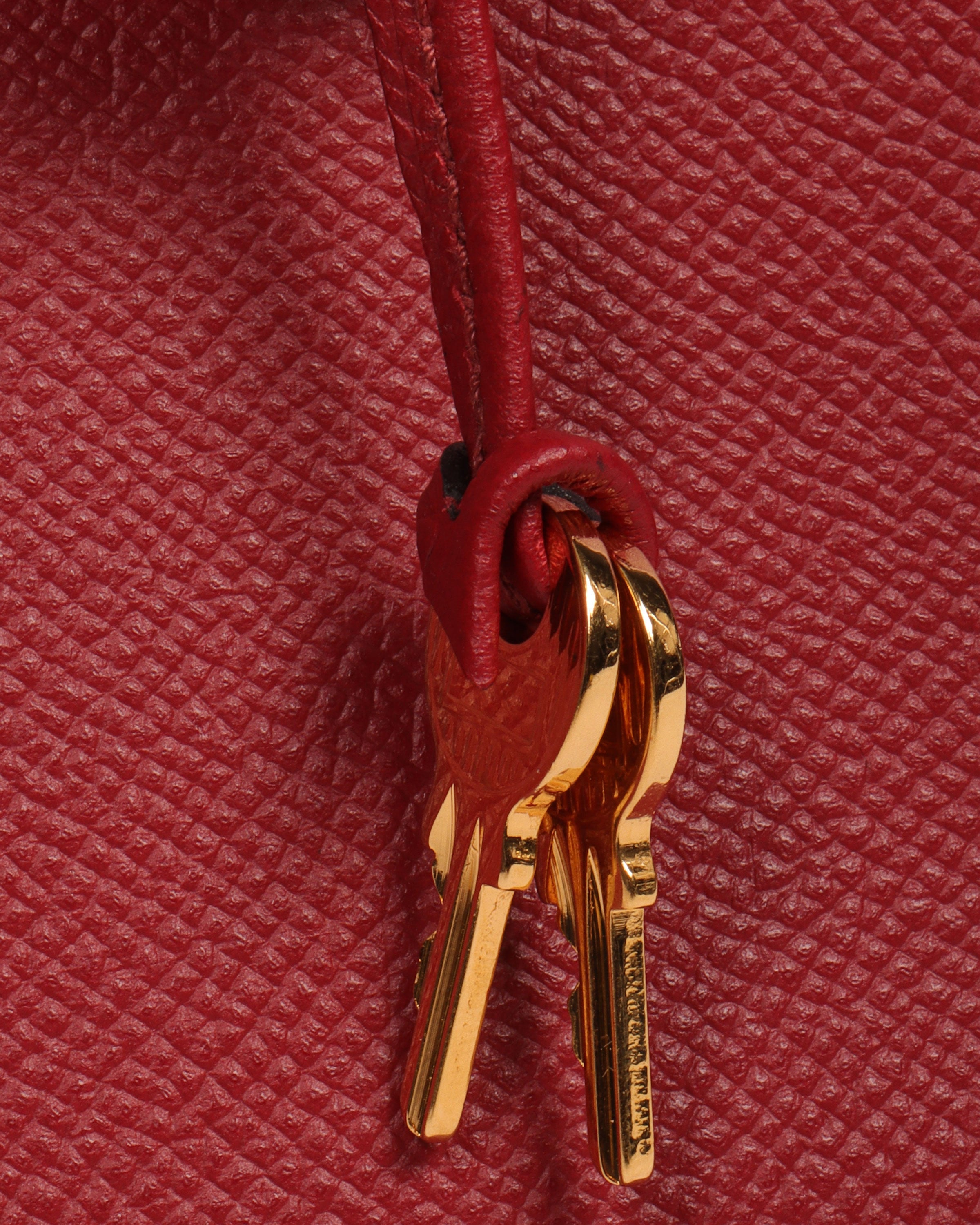 Hermes Birkin Togo 30 Rouge Grenat in Calfskin Leather with Gold
