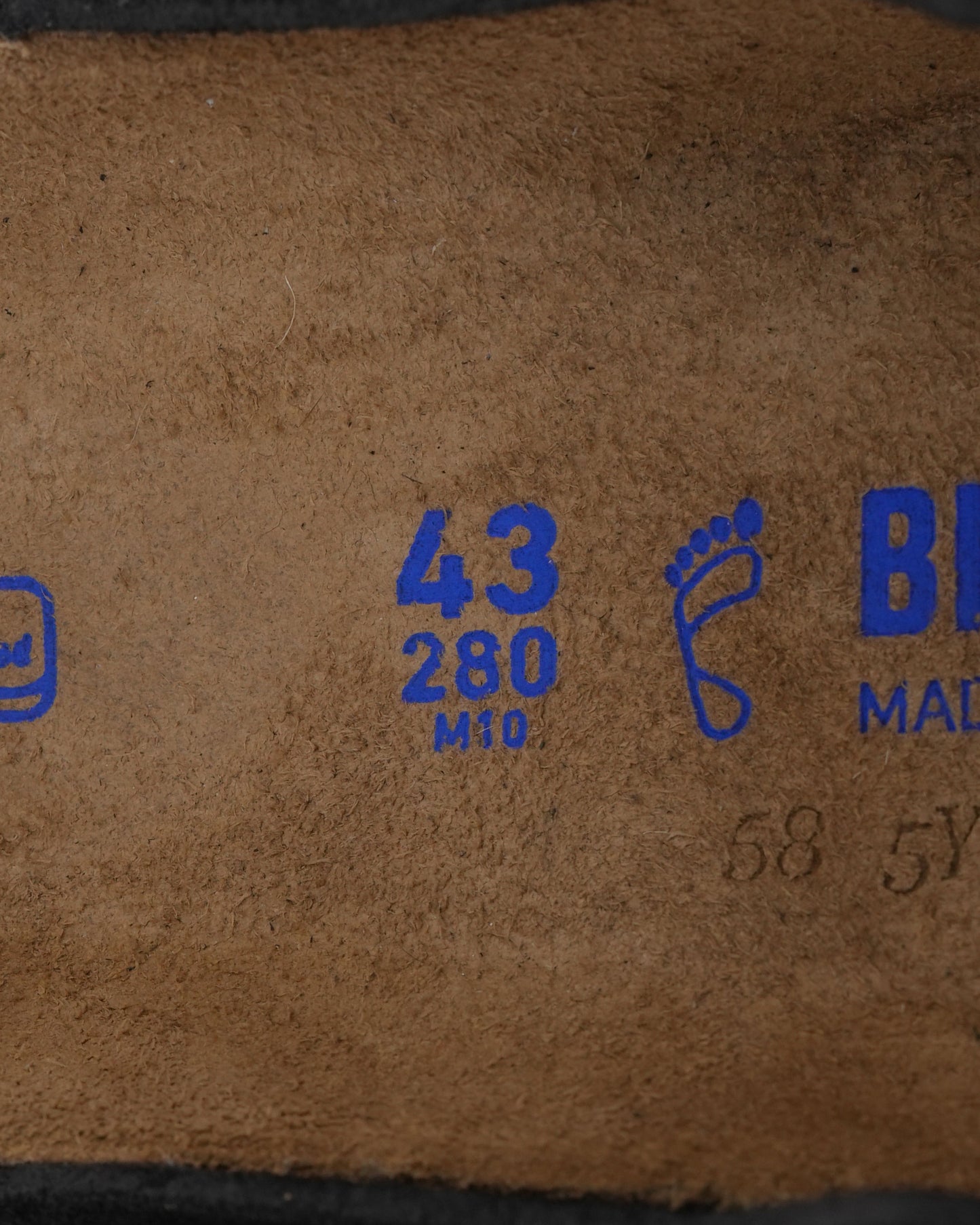 Dagger Embellished Birkenstock Boston Suede Mule