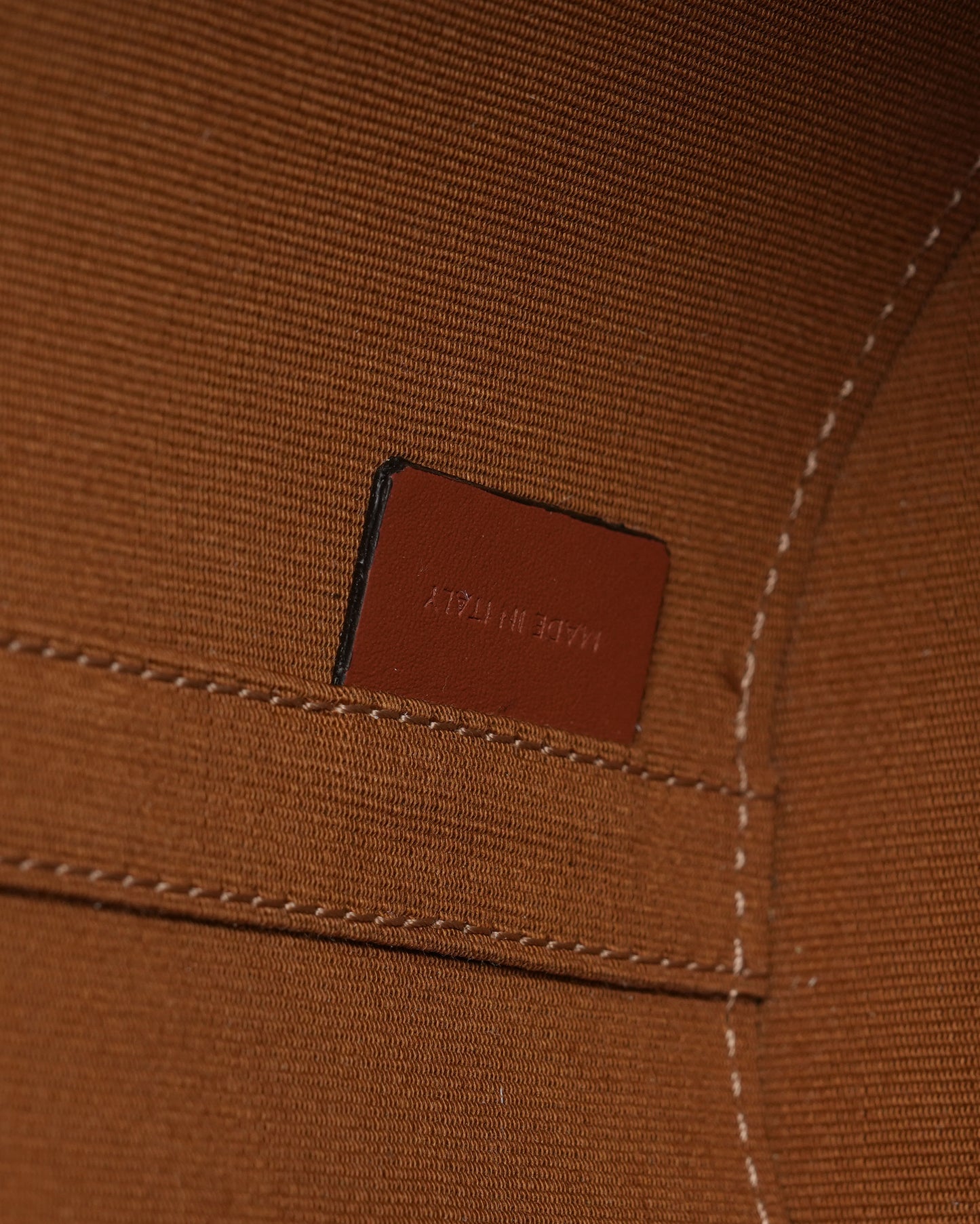 Medium Triomphe Tambor Bag