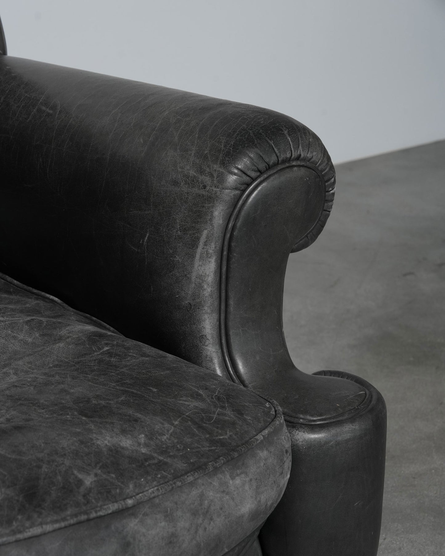 Leather Lounge Chair