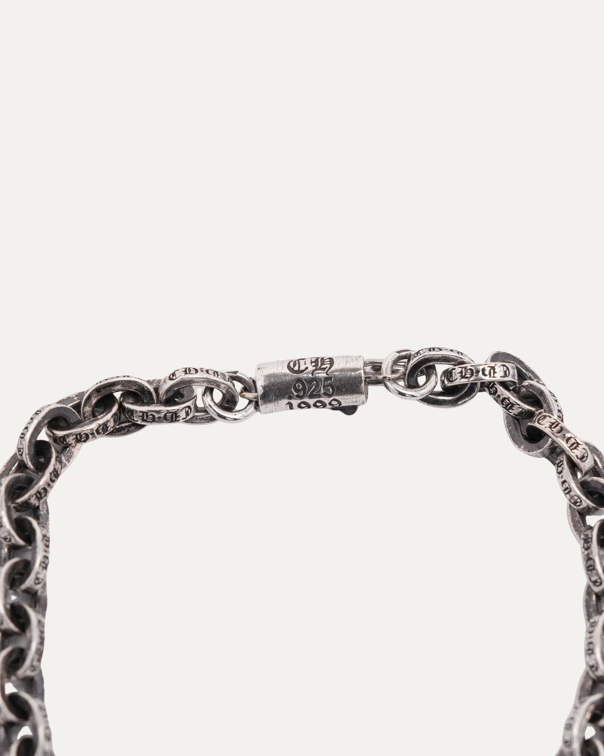Paper Chain Bracelet