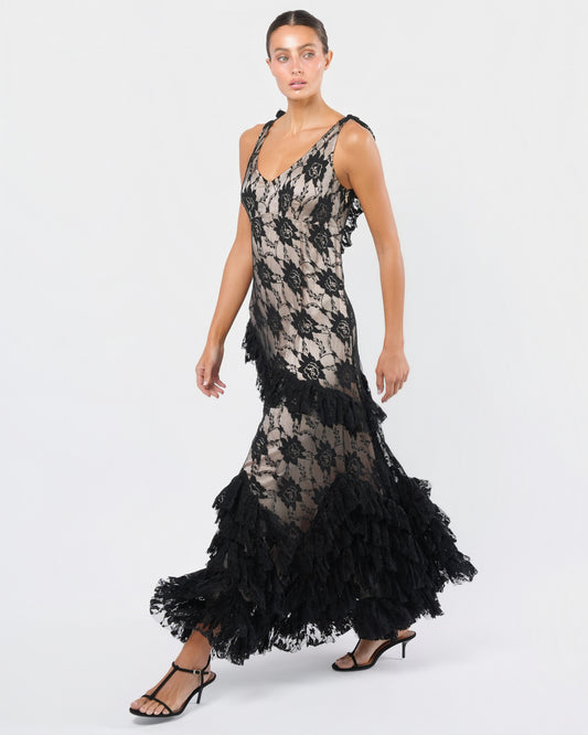 2010s Spanish-Inspired Lace Gown