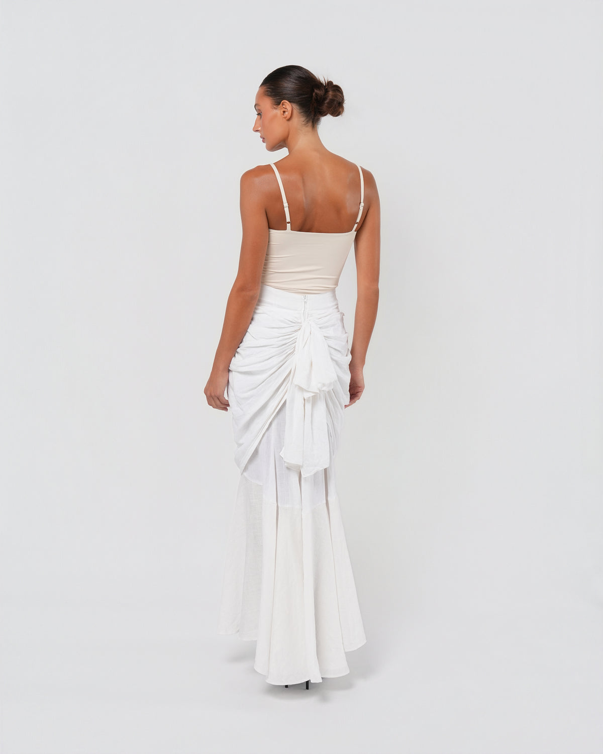 1990s Linen Skirt With Bustle