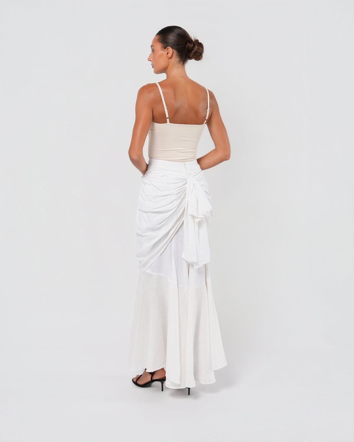 1990s Linen Skirt With Bustle