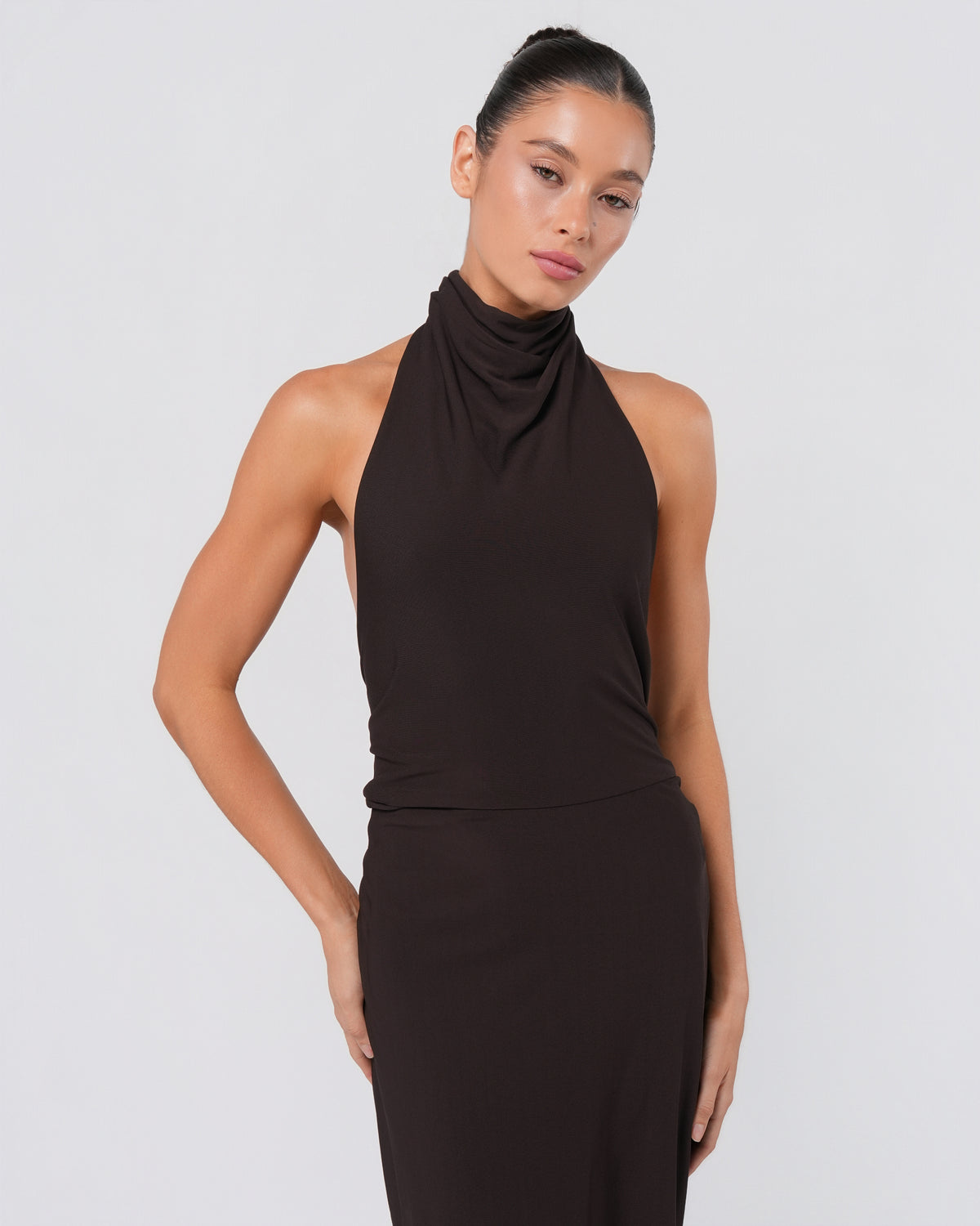 FW 2007 High Neck Backless Gown
