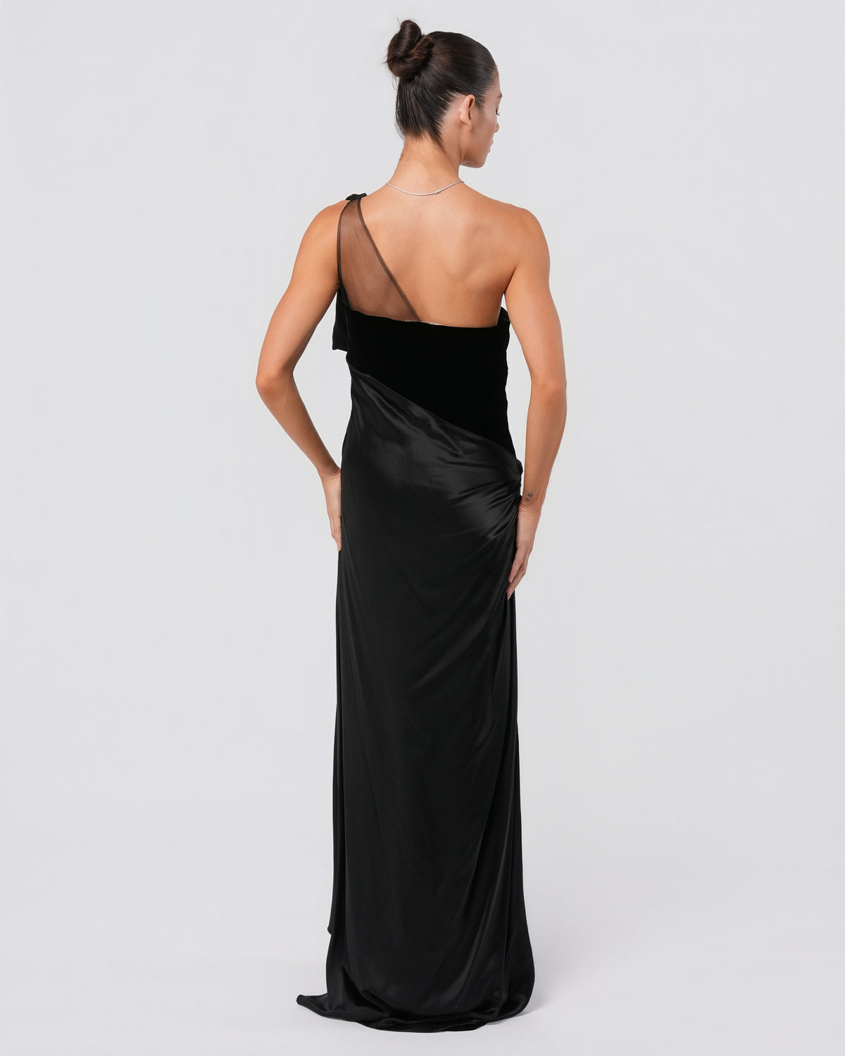 FW 2007 Velvet And Satin Gown