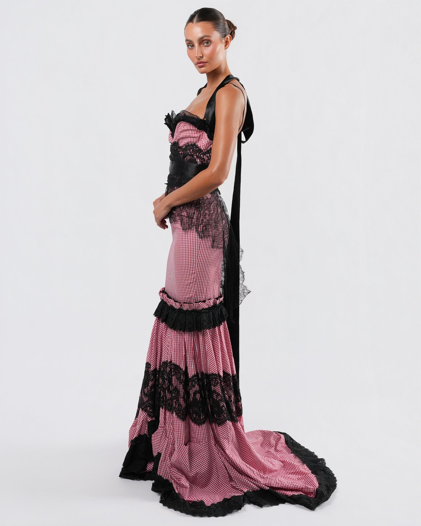 SS 2006 Gingham And Lace Runway Gown