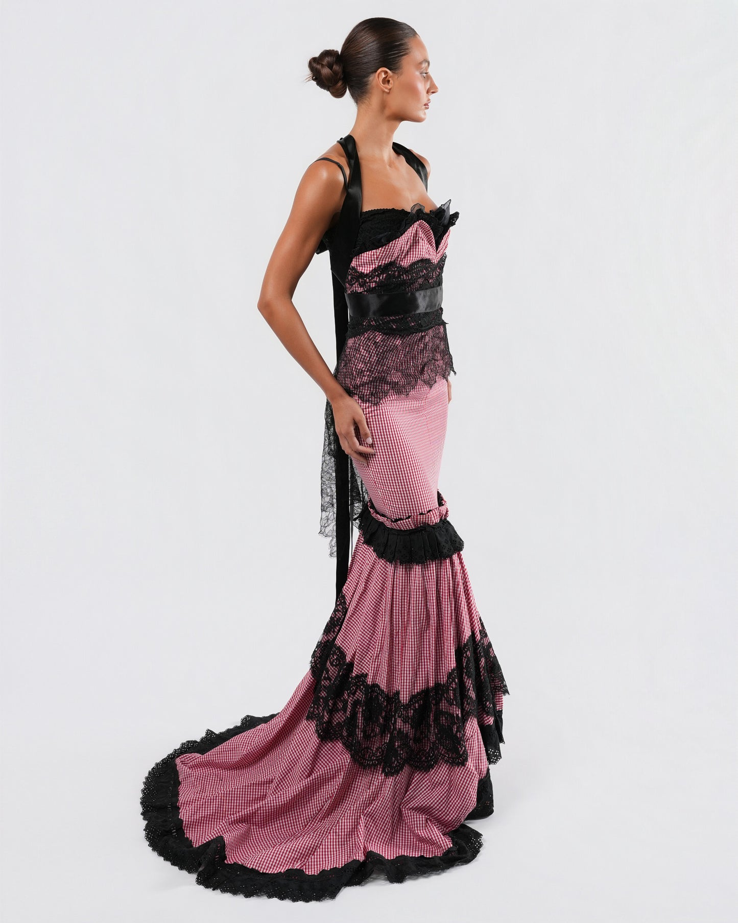 SS 2006 Gingham And Lace Runway Gown