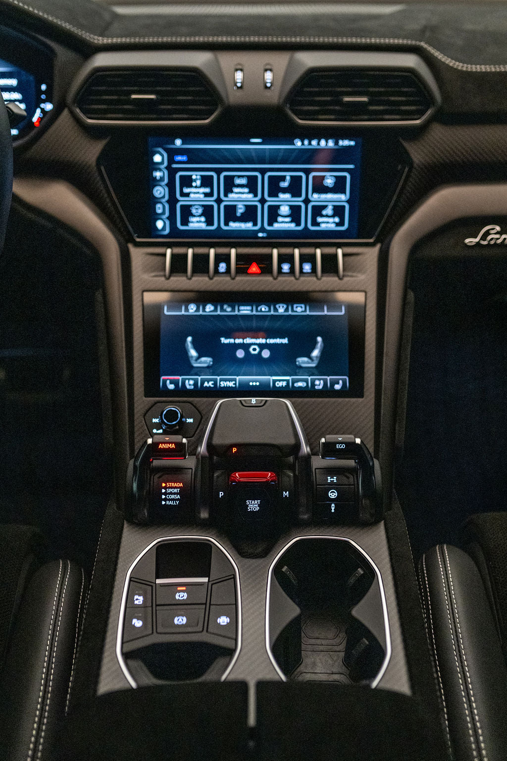 '23 Lamborghini Urus Performante