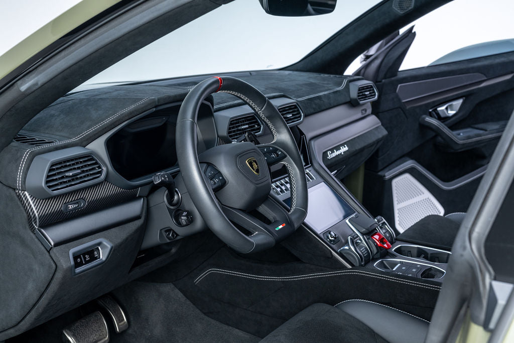 '23 Lamborghini Urus Performante