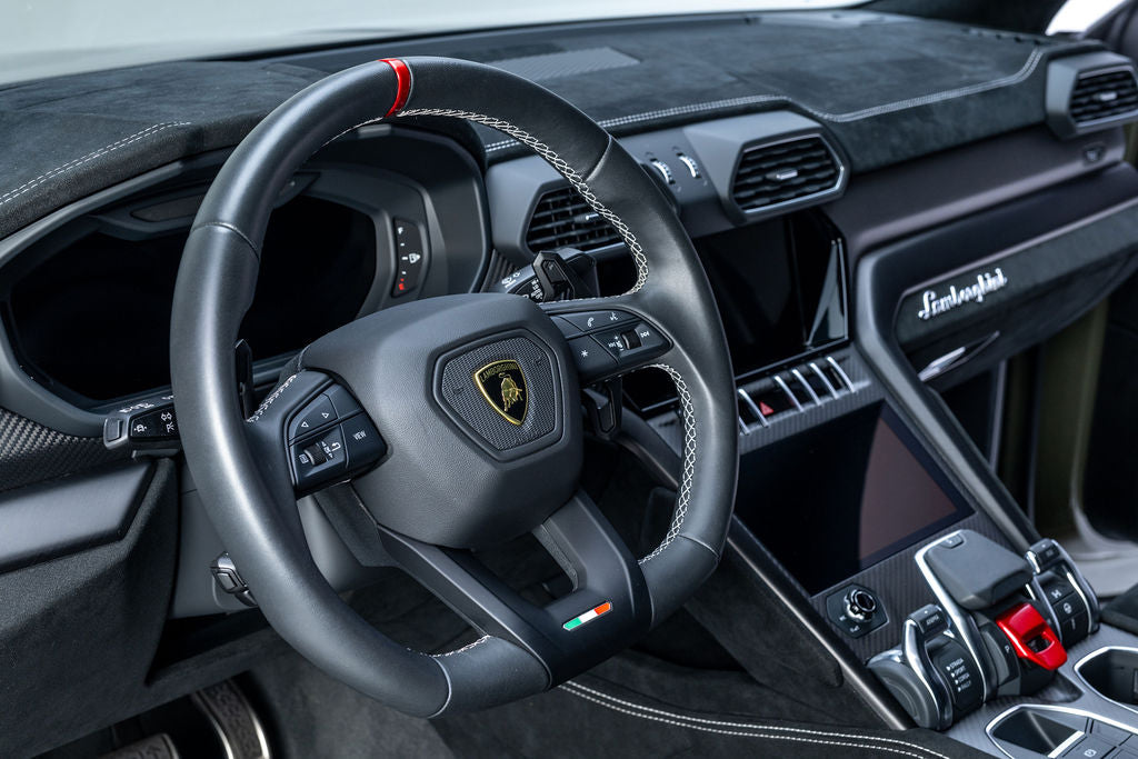 '23 Lamborghini Urus Performante