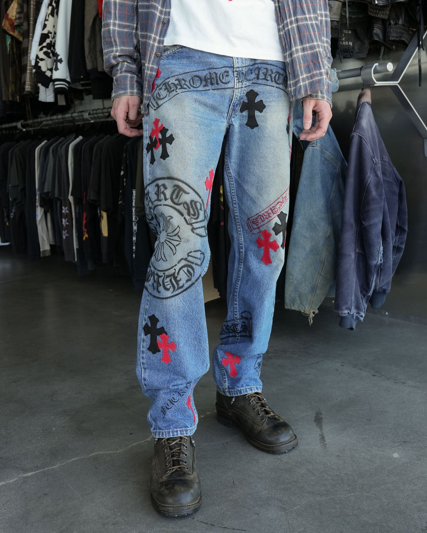 Stencil Cross Patch Levi's Jeans