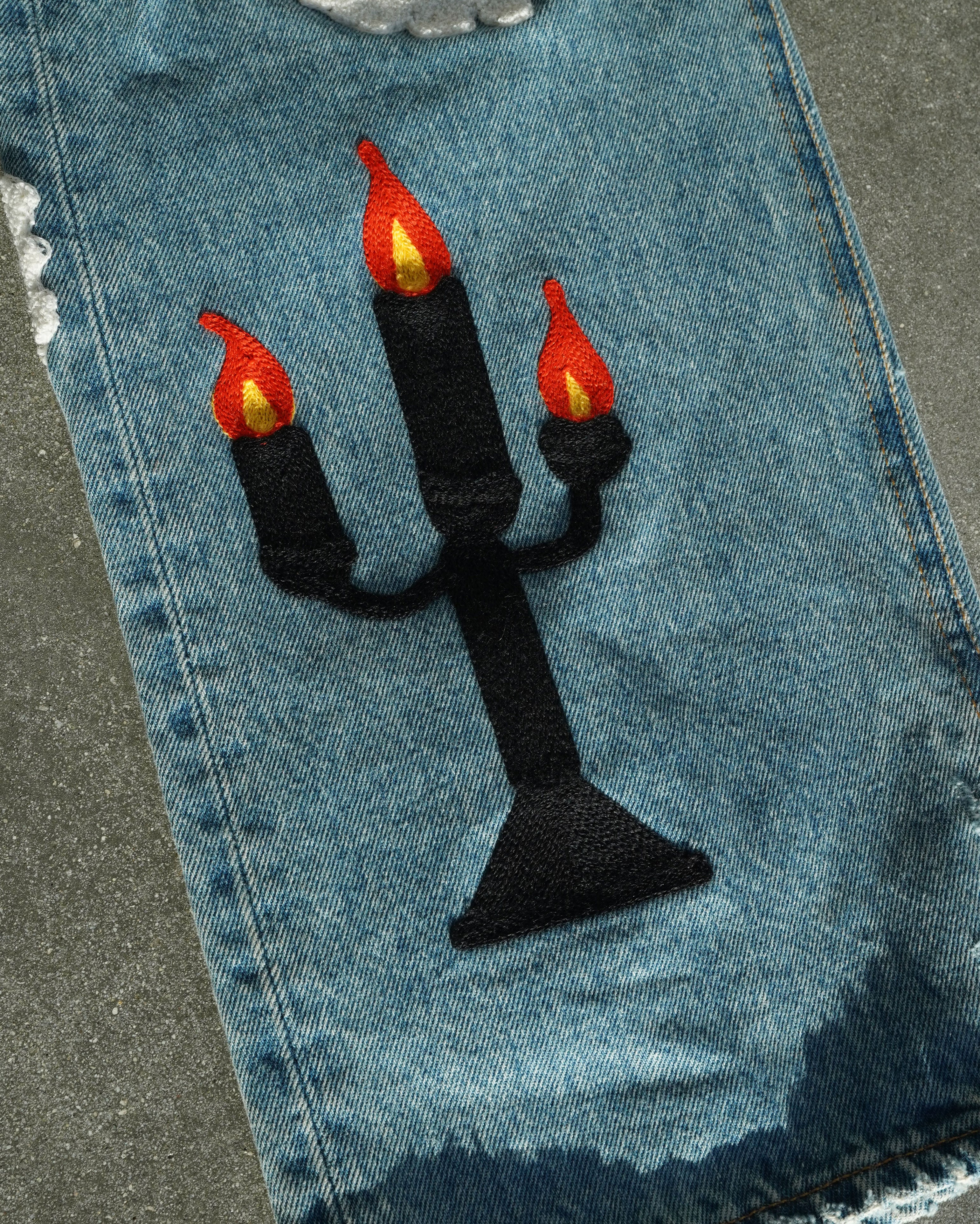 Levi's Virgil Abloh 'Message In A Tear' Embroidered 501 Jeans