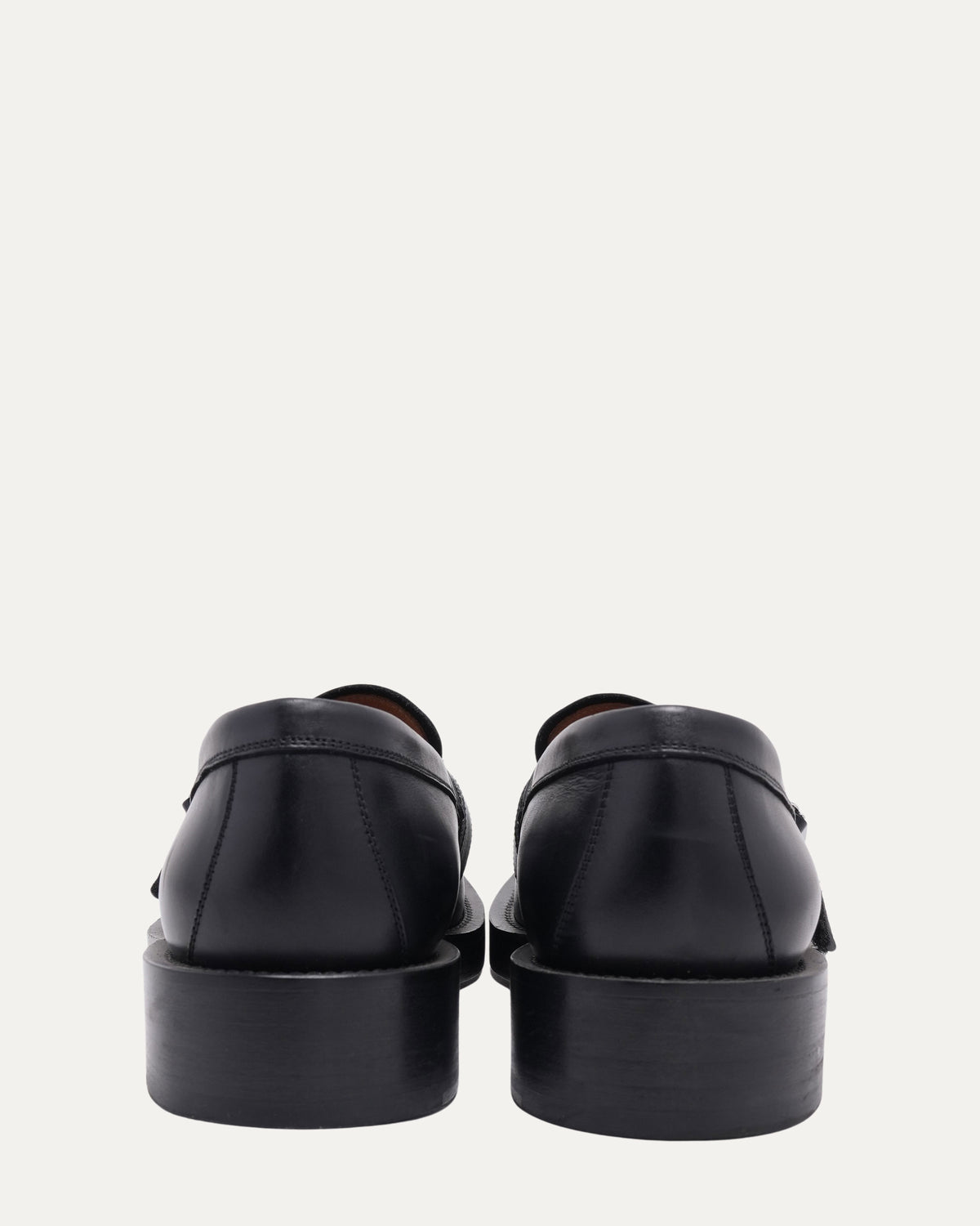Evidence Loafer
