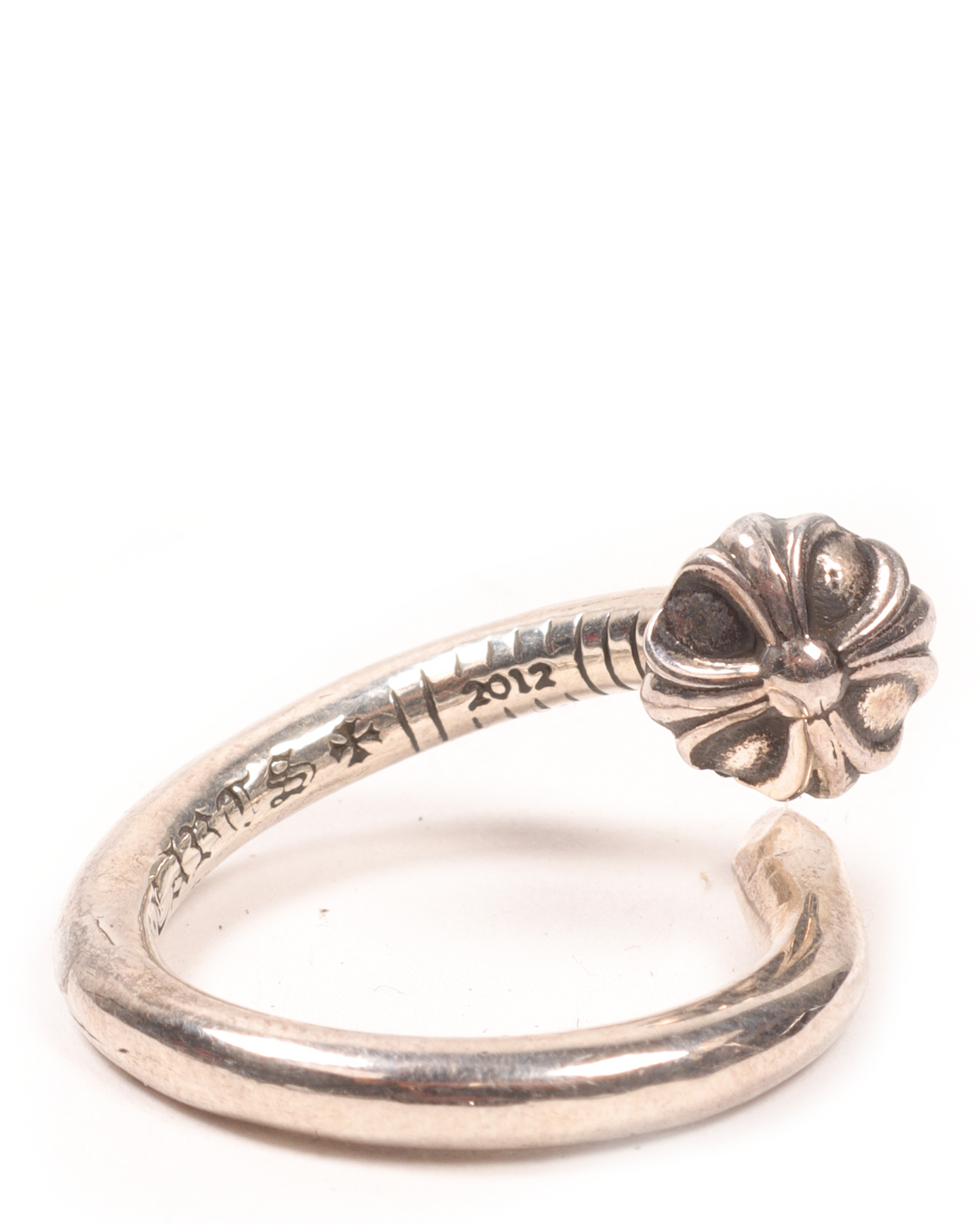 Nail Ring