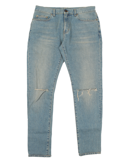 D02 2016 Distressed Jean