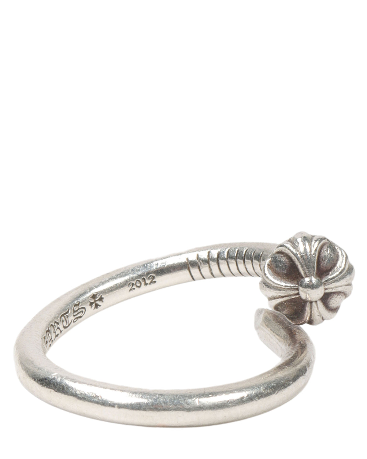 Nail Ring
