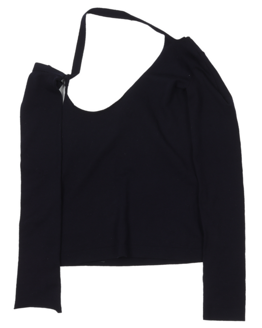 Asymmetric Cut-Out Top