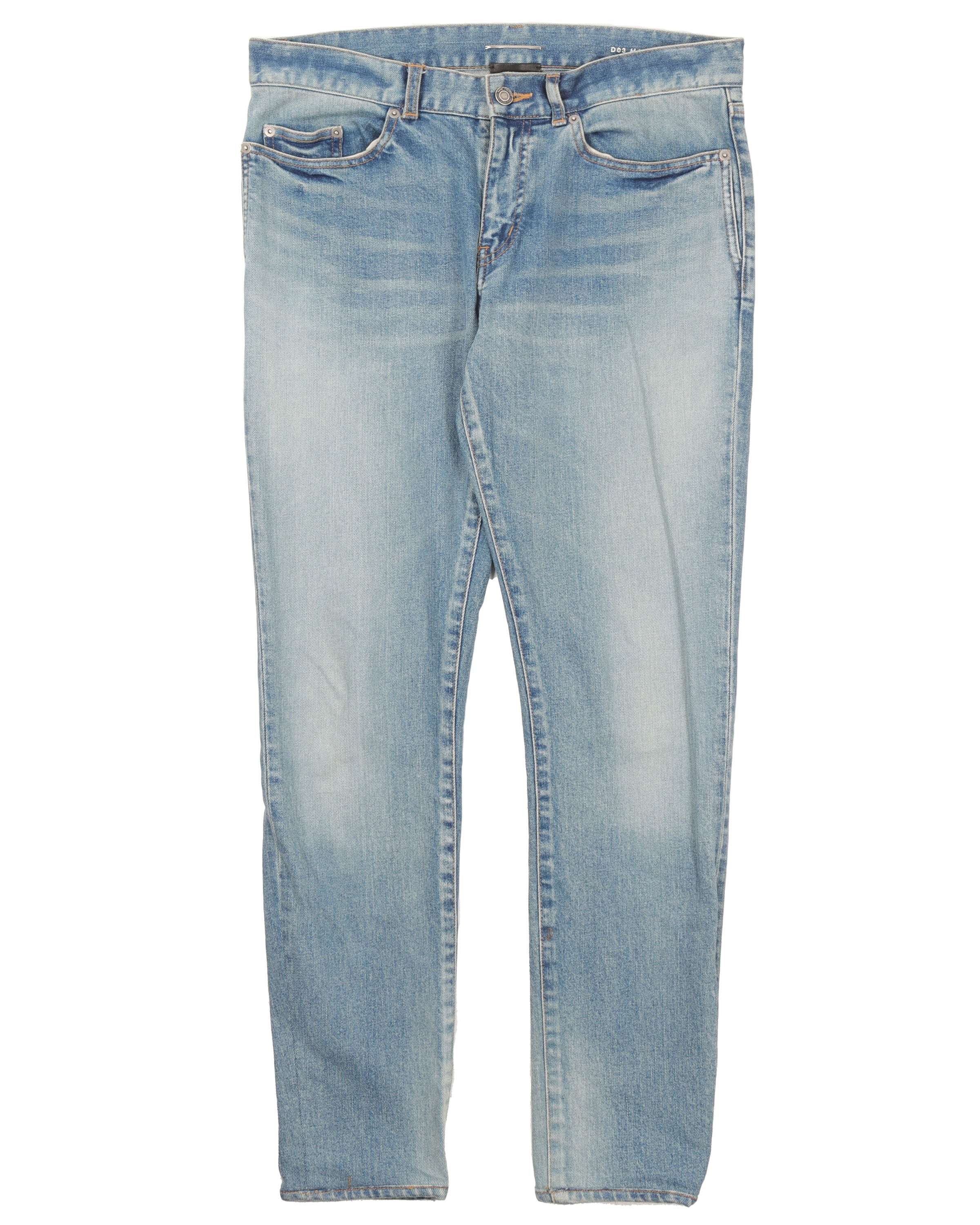 D03 Blue Jeans
