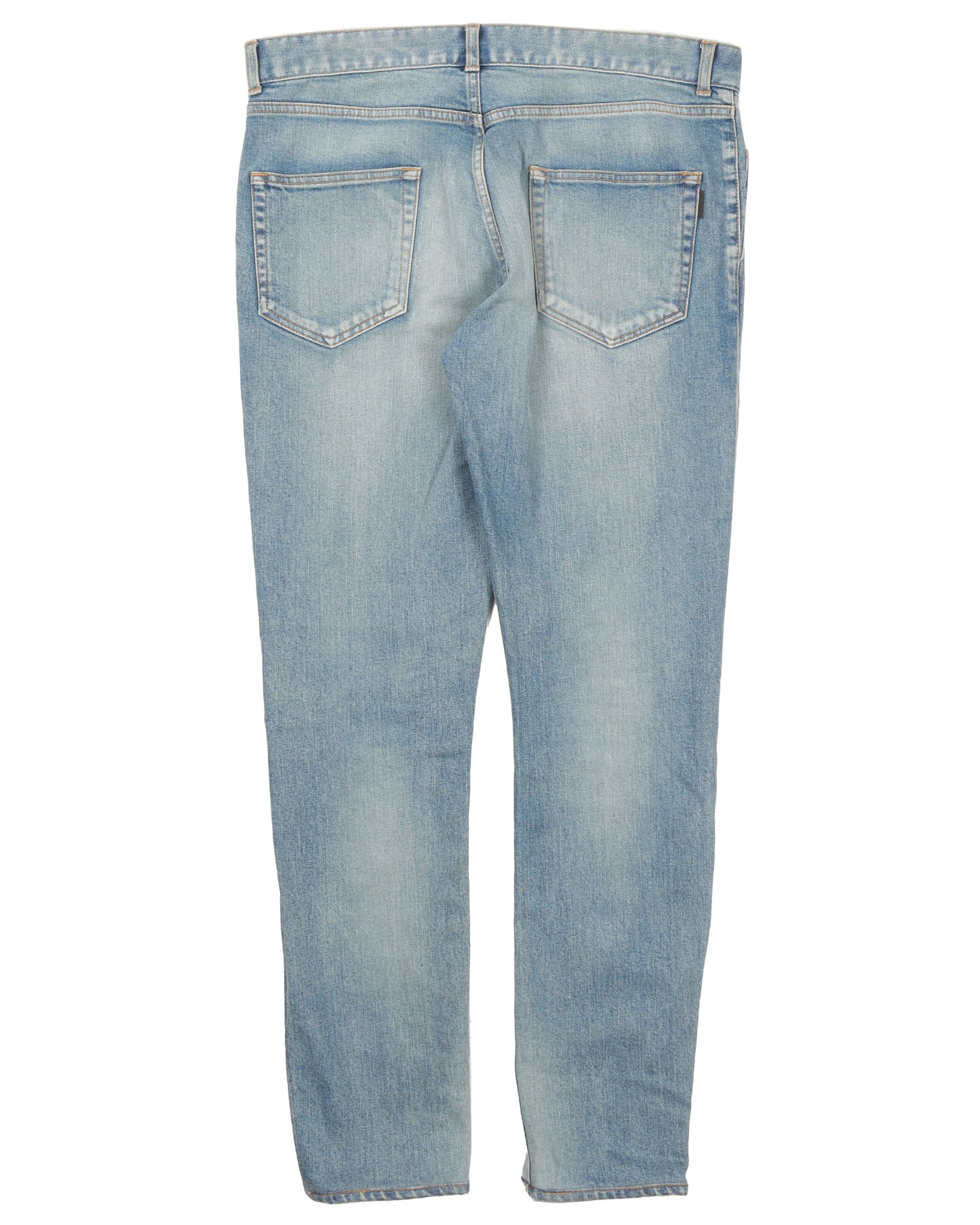 D03 Blue Jeans