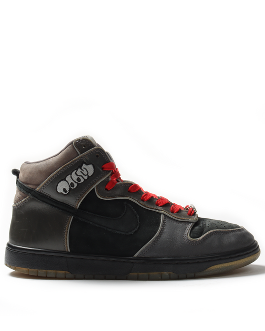 Dunk High SB Premium "MF DOOM"