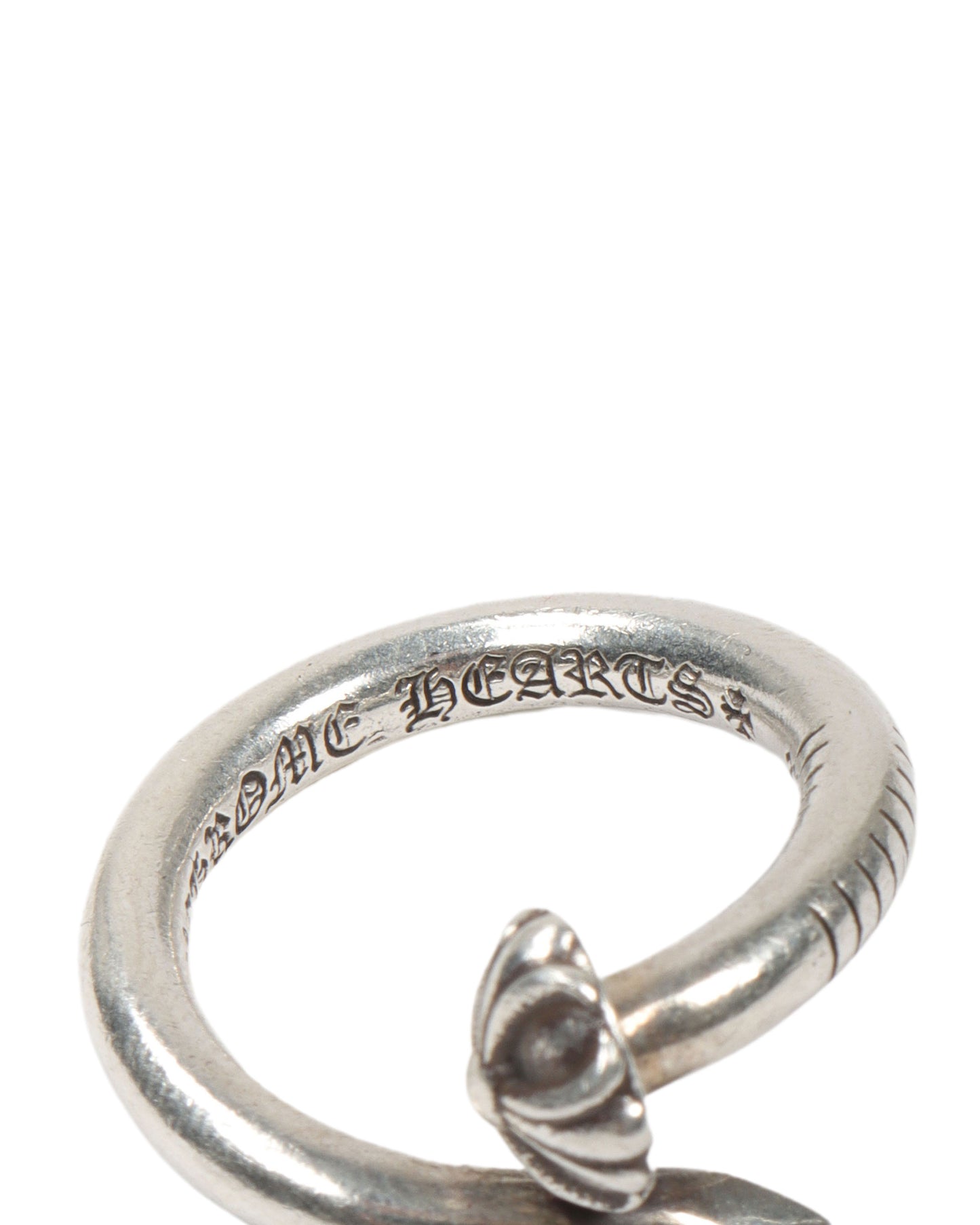 Nail Ring
