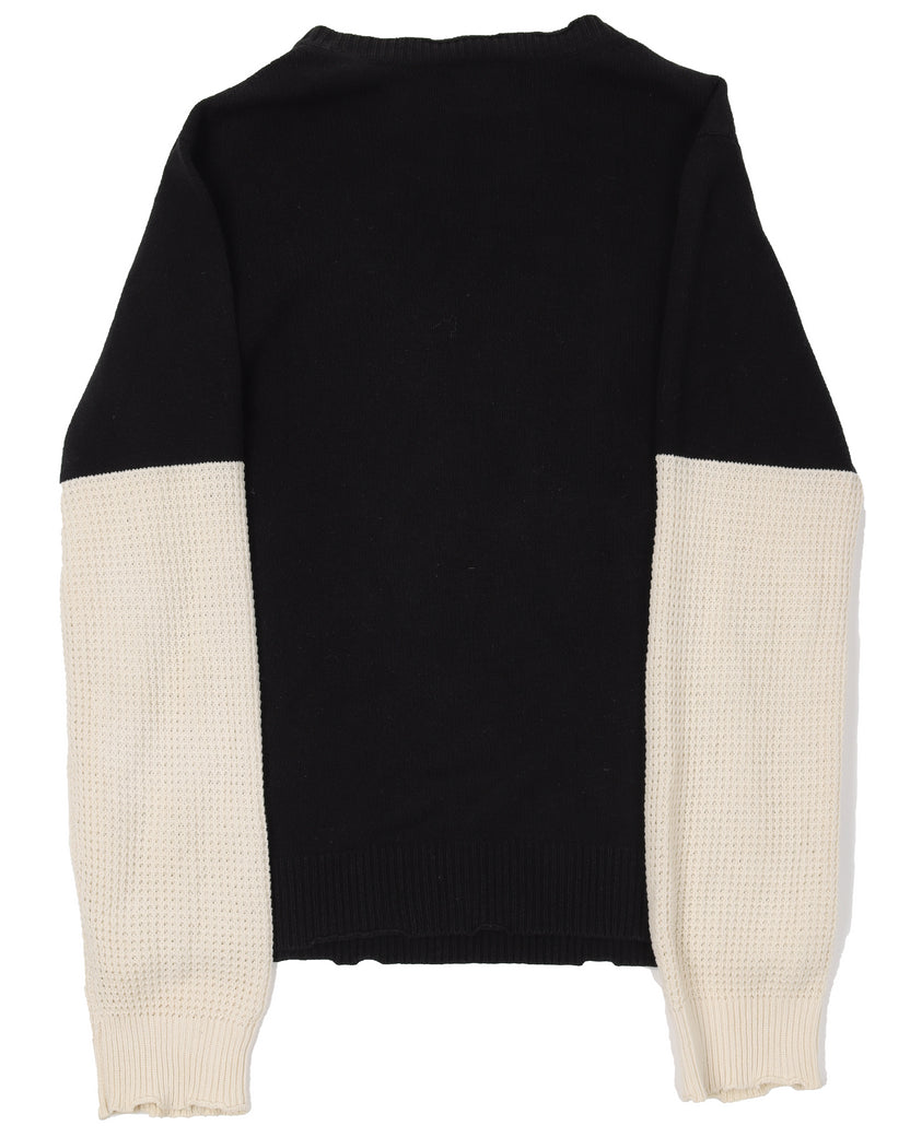 04 Noir Sweater
