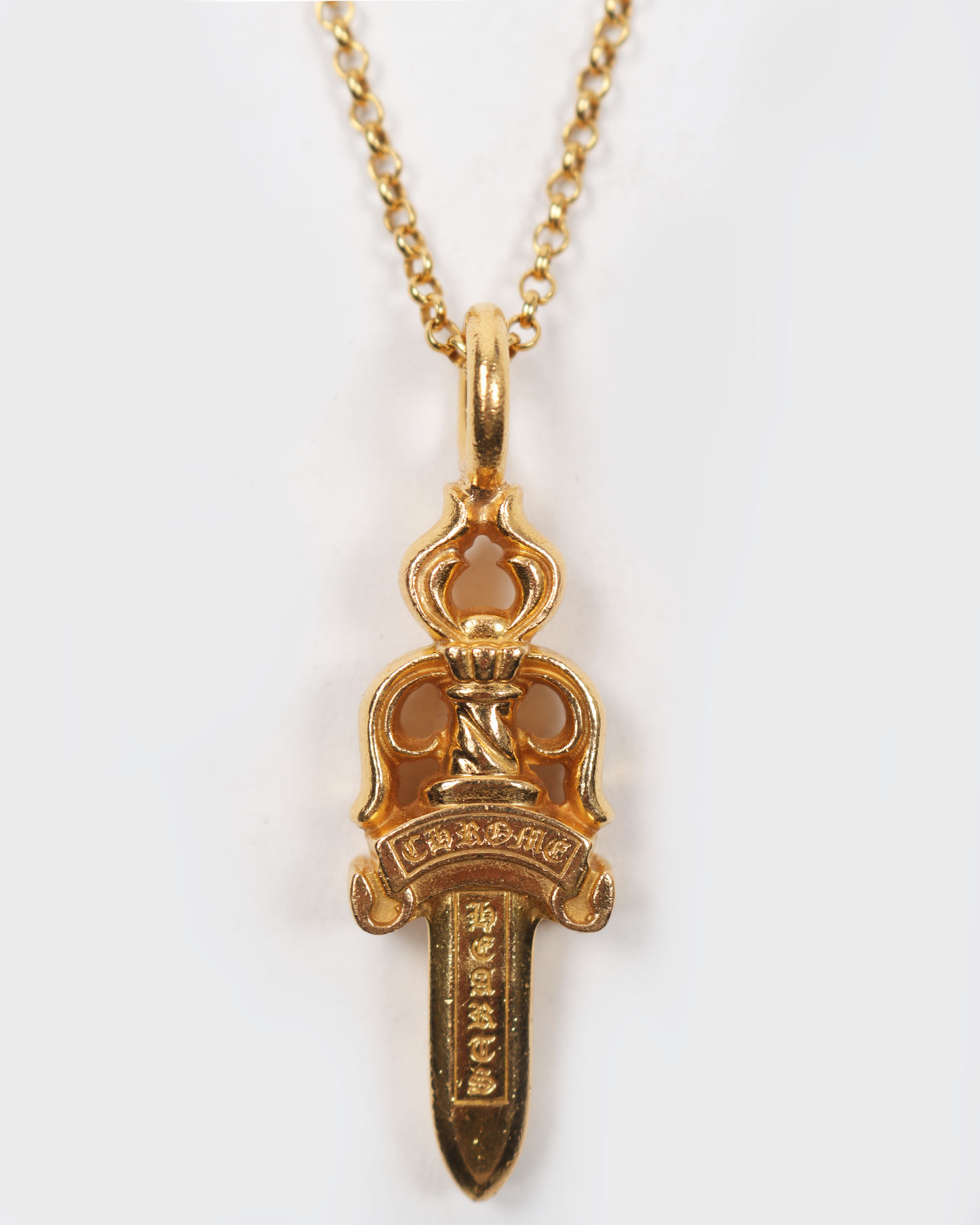 22k Gold Dagger Pendant & Necklace