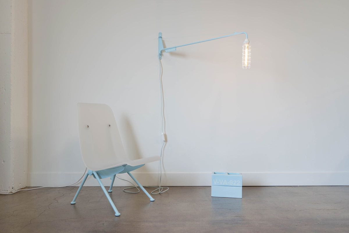 Vitra Antony Armchair (Baby blue)