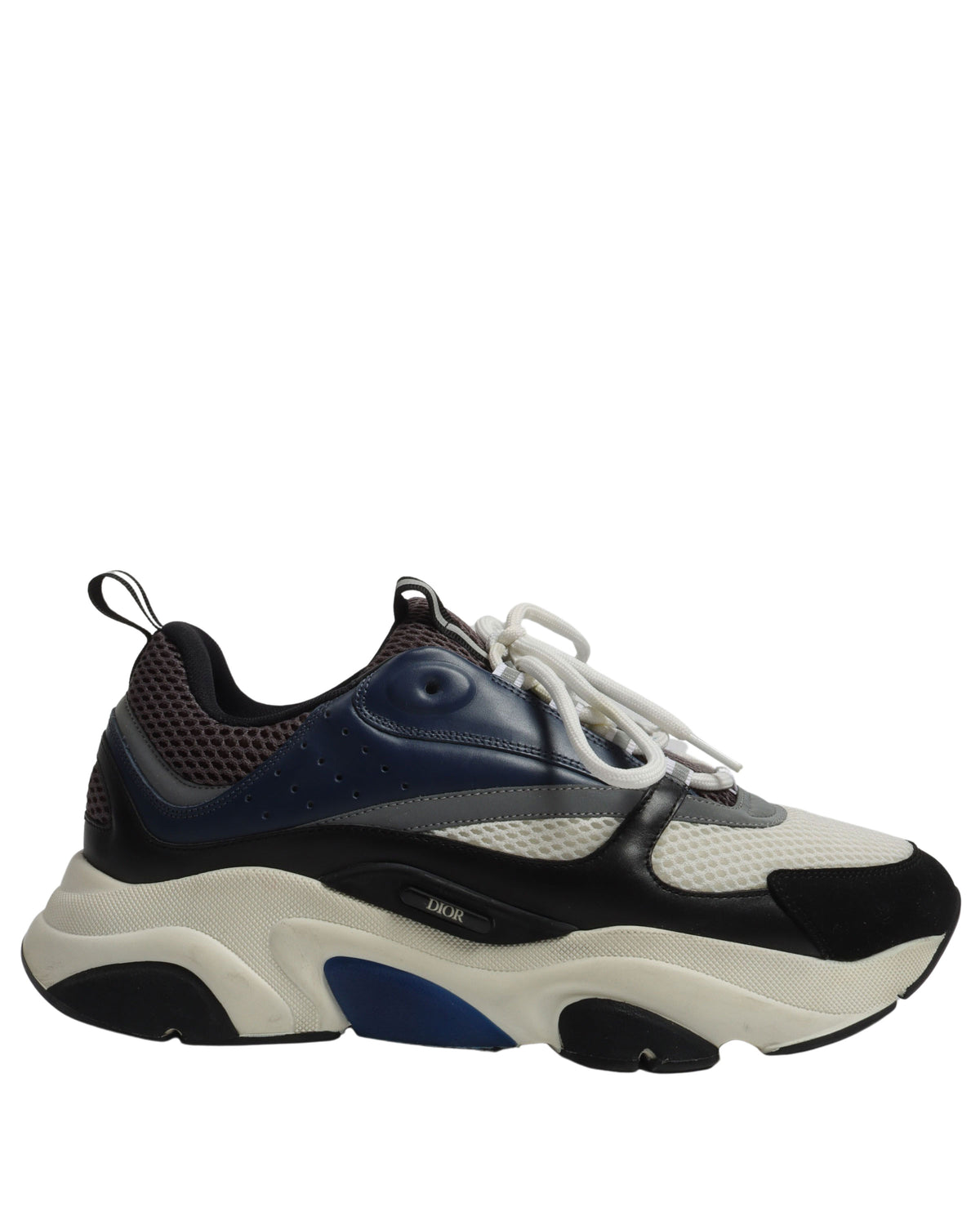 B22 Sneakers