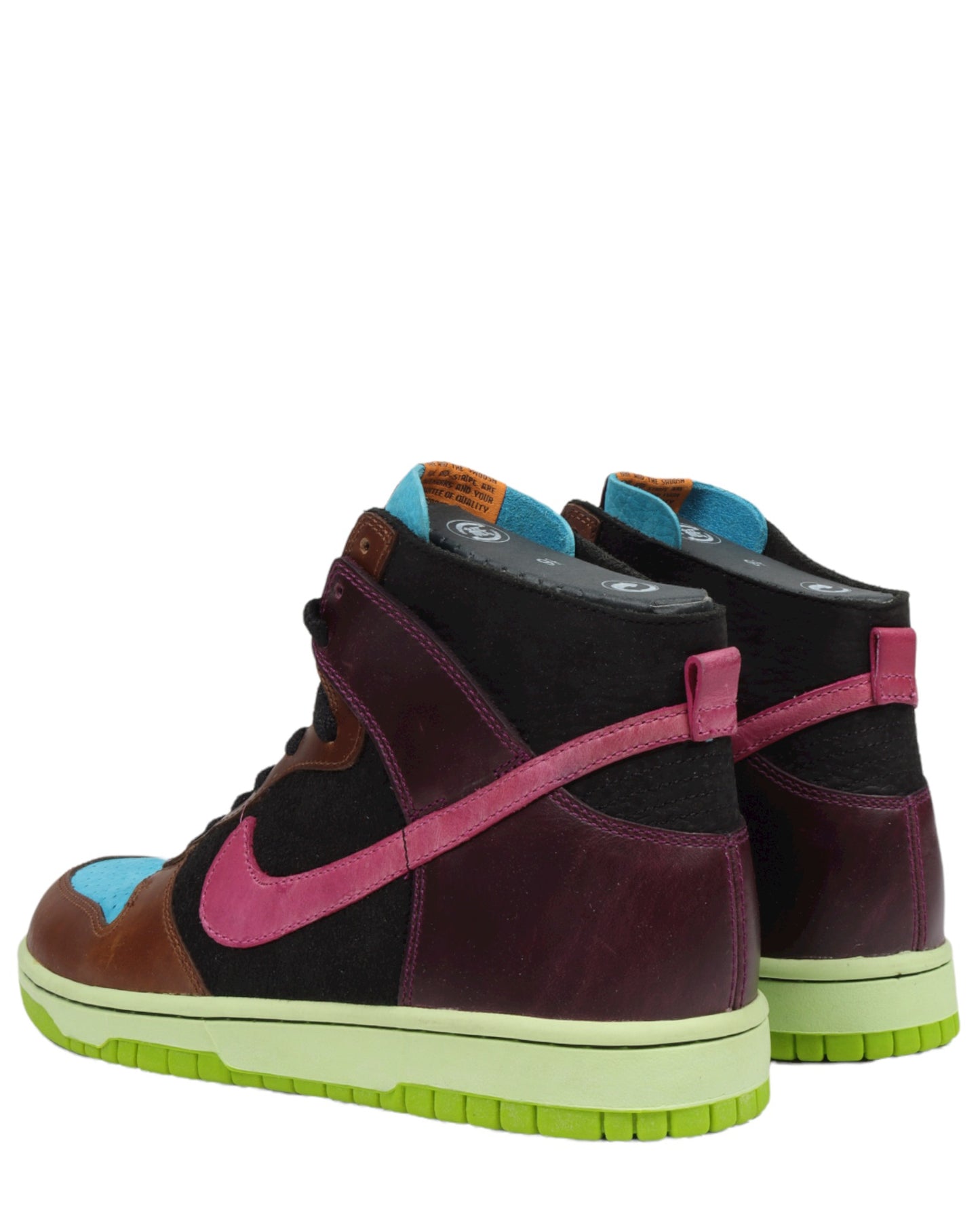 Undefeated Dunk High