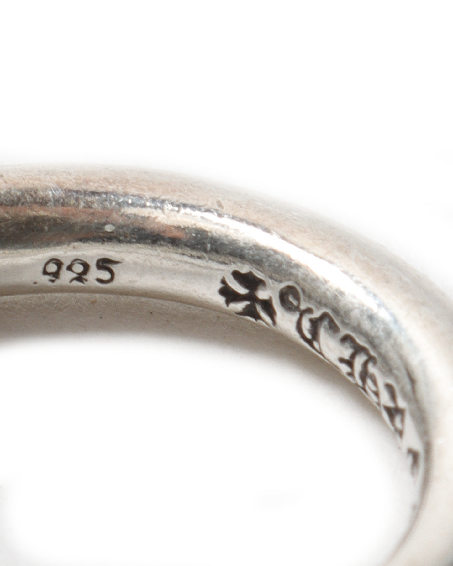 Nail Ring