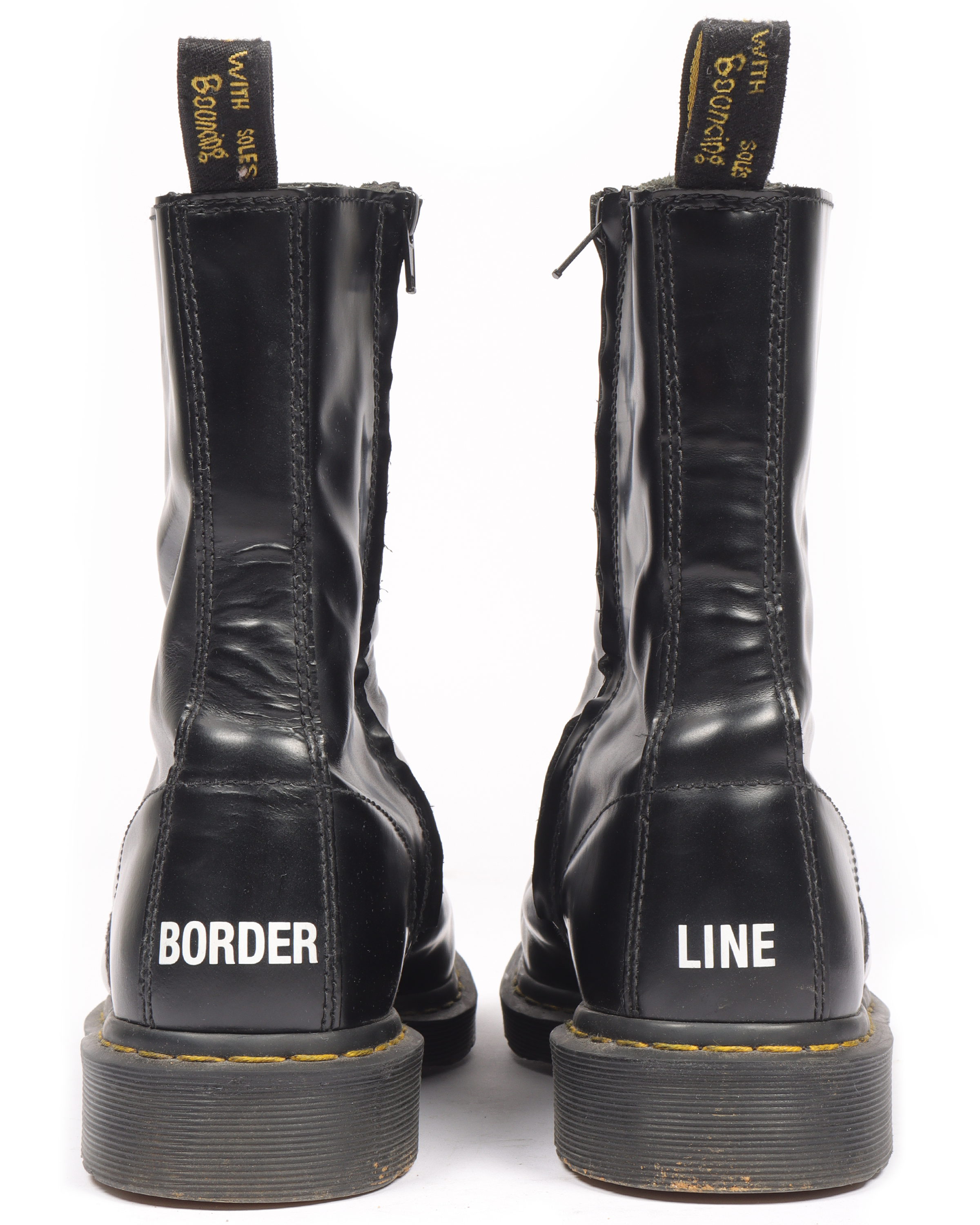 Vetements top borderline boots