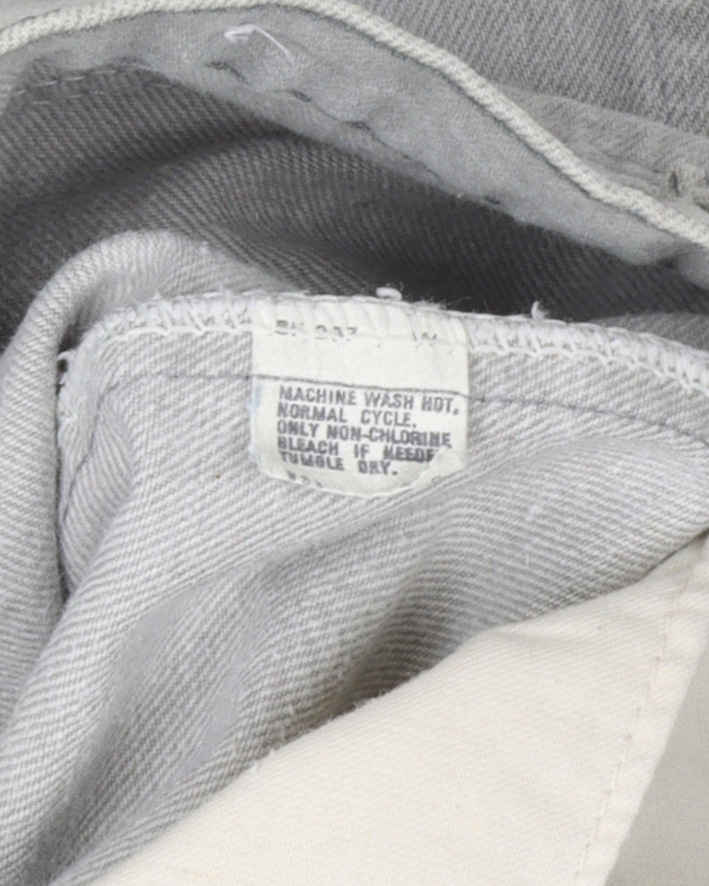 Released Hem Levi's 505 Jeans