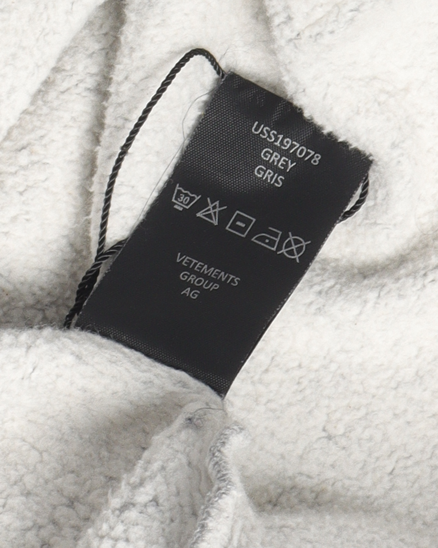 SS19 Bullet Zipper Elbow Cut-Out Hoodie
