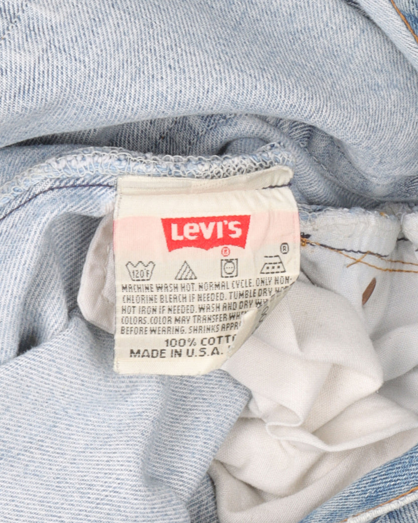 Distressed Levi 501 Jeans
