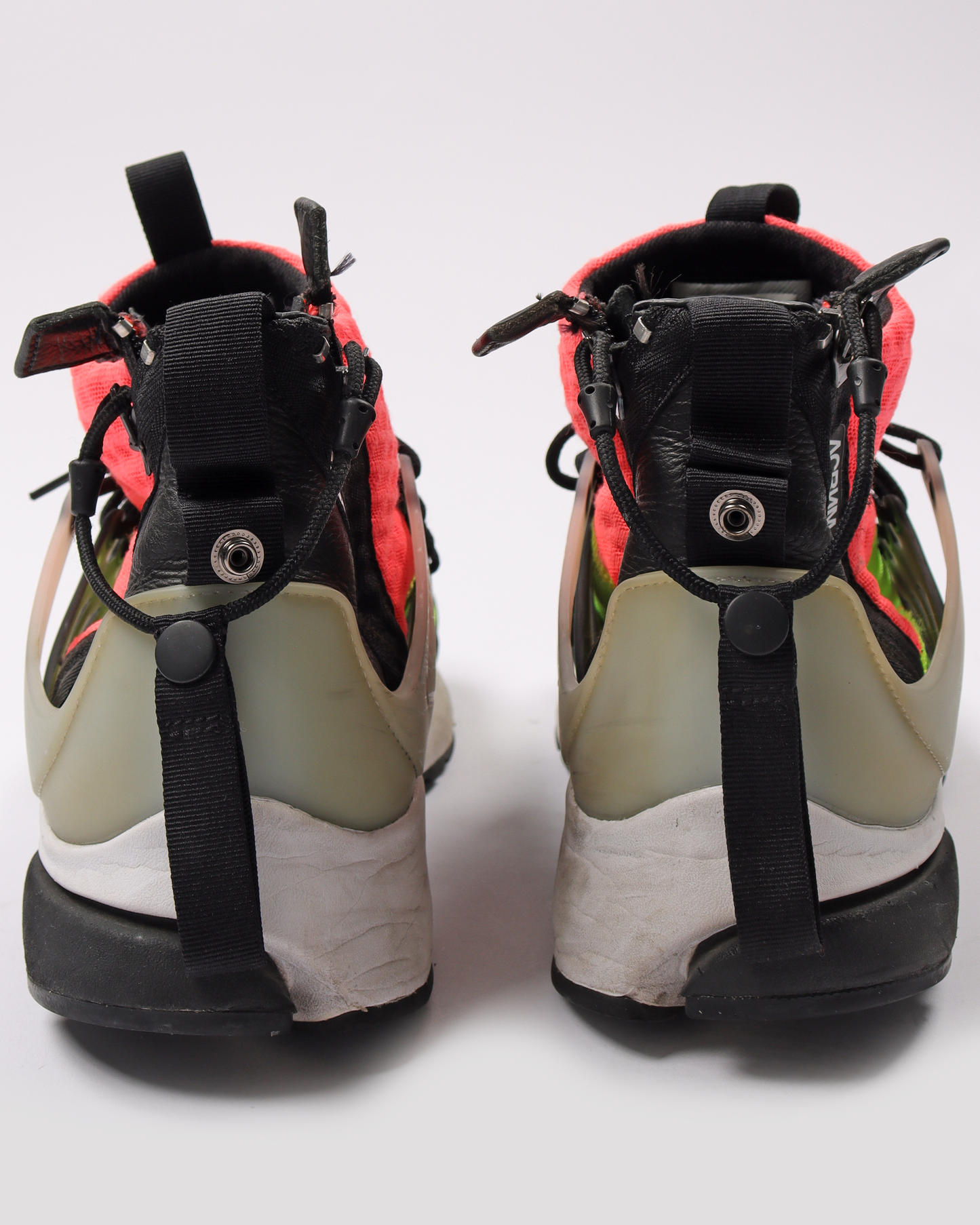 Acronym x NikeLAB Air Presto Mid