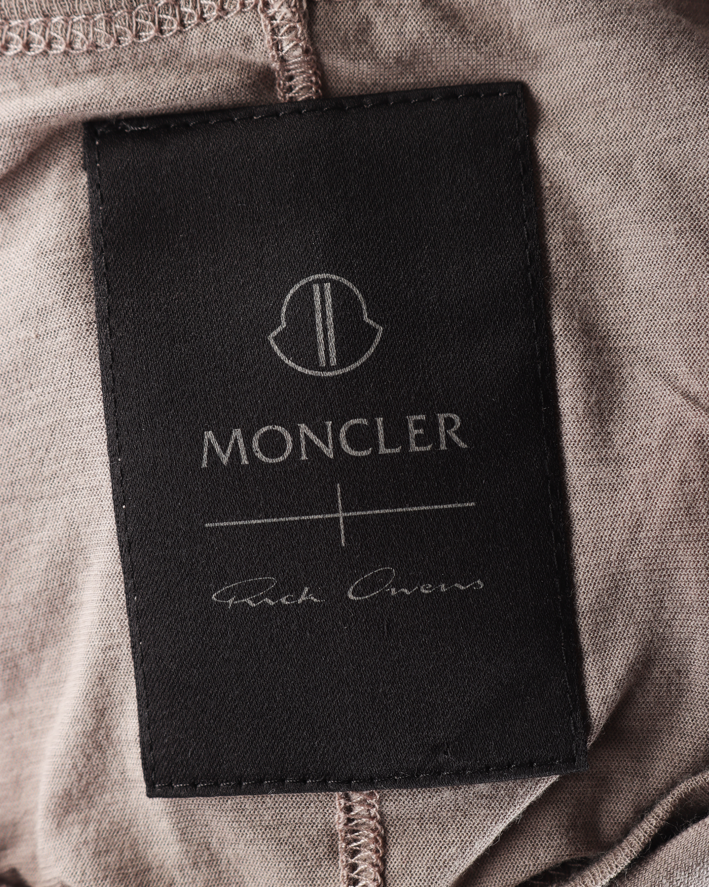 Moncler Sleeveless T-Shirt