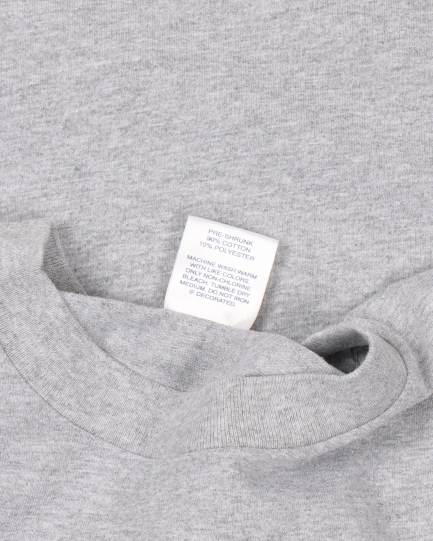 2001 Knowledge Reigns T-Shirt