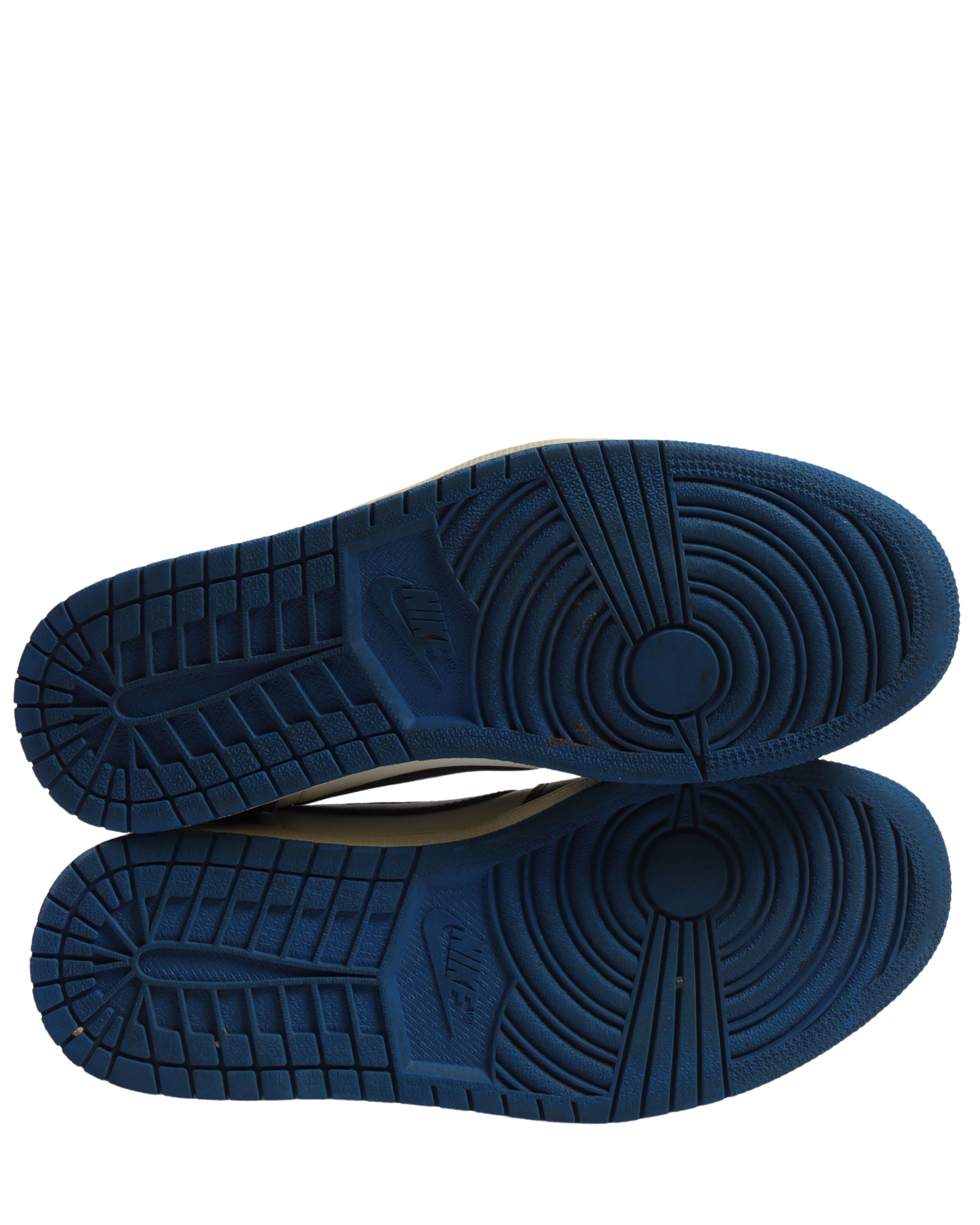 Jordan Travis Scott Fragment Low 1s